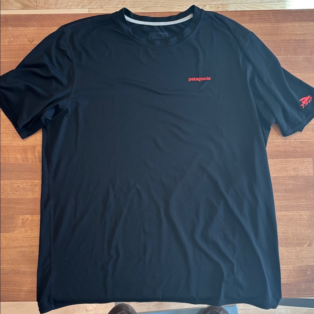 Patagonia Men's SPF50 Black Sun Tee with Red Logo